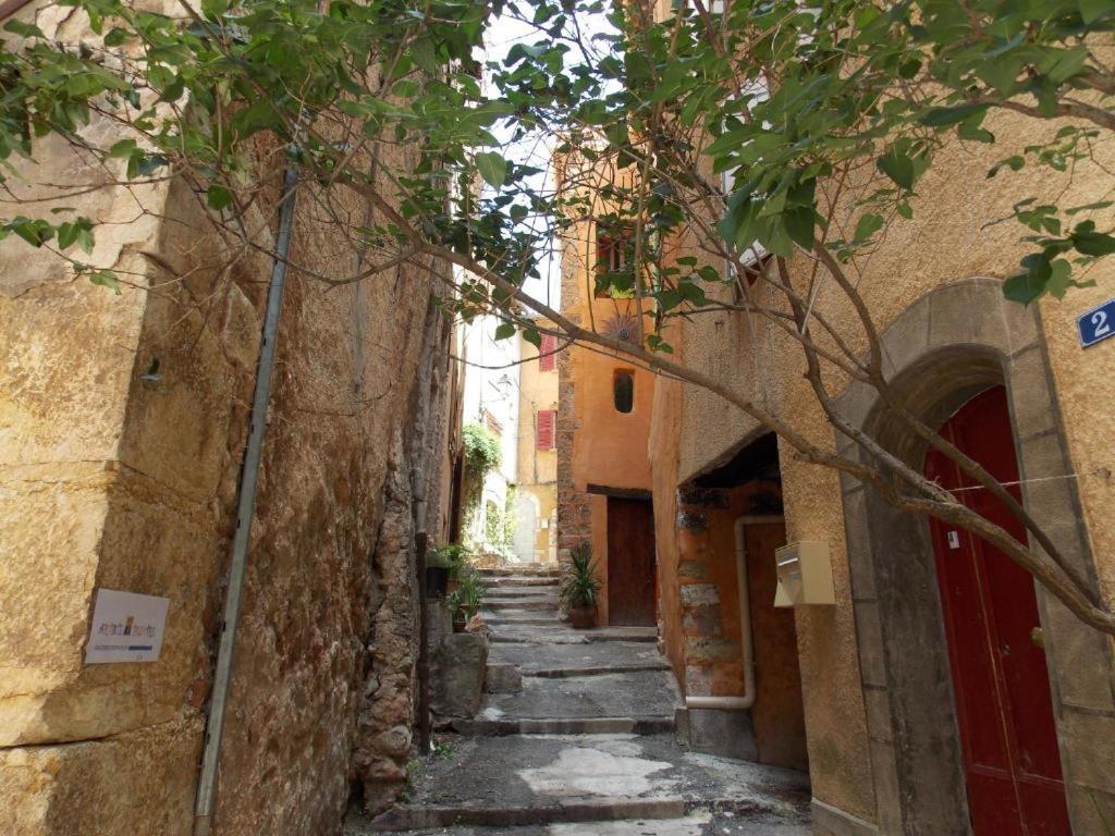 אופס La Maison Du Bonheur מראה חיצוני תמונה