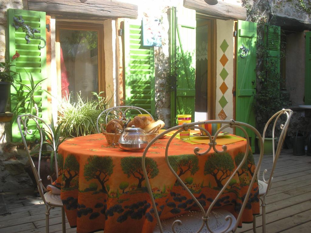 אופס La Maison Du Bonheur מראה חיצוני תמונה